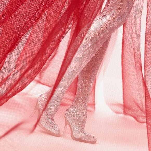 Barbie Tribute Signature Collection Laverne Cox Doll Mattel - NIB - Picture 5 of 9